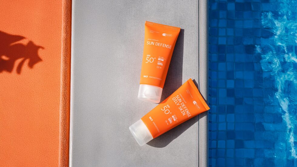 HOW SUN EXPOSURE EXACERBATES SKIN AGING