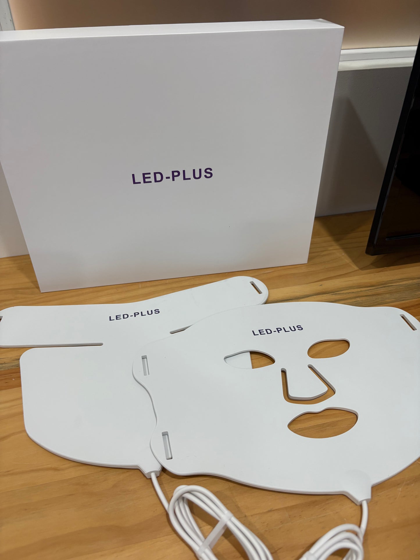 Intouch LED-PLUS Mask